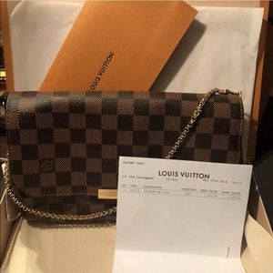 Louis Vuitton favorite Pochette bag